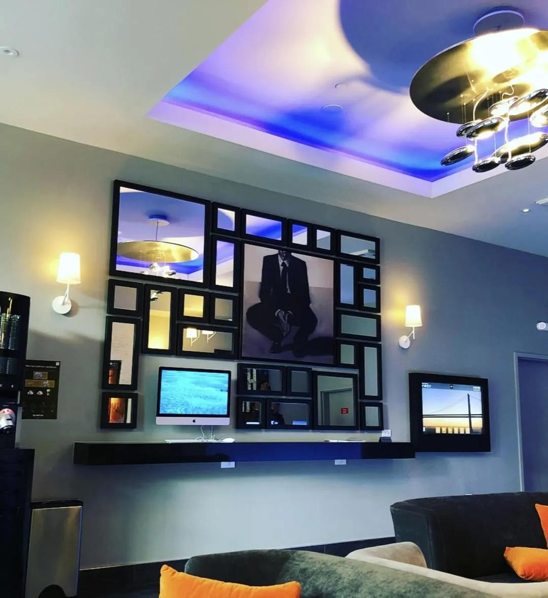 The shared lobby downstairs